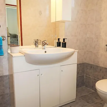 Victory-1 By Interhome *